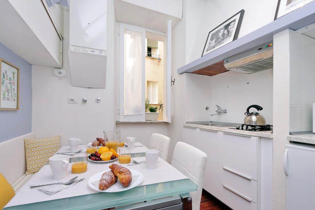Laterano 238 Apartment Рим Екстер'єр фото